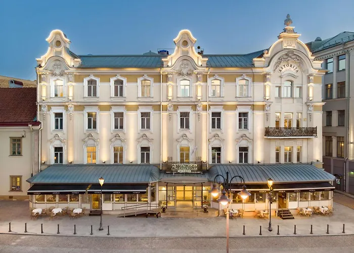 Hotel con piscina a Vilnius